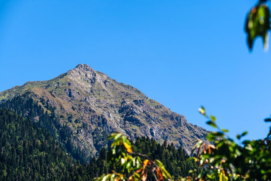 Mountain Beautiful Mountain View In Гагра With Clear Blue Sky And Lush Green Forest In The Foreground. HD Wallpaper #3860
